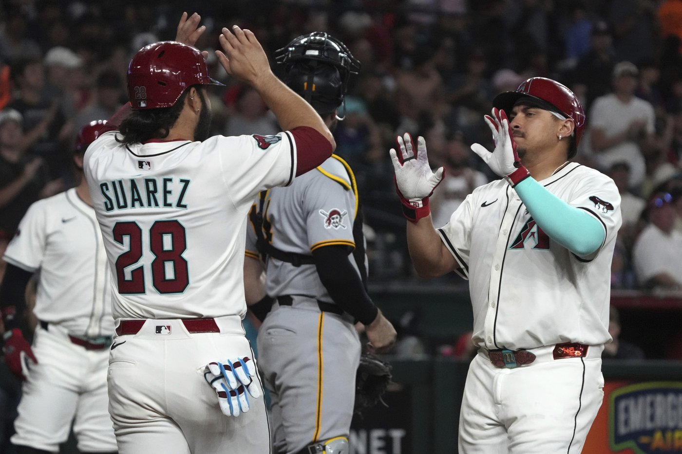 Diamondbacks blank Pirates 5-0 behind Nelson to stop 5-game slide | iNFOnews.ca
