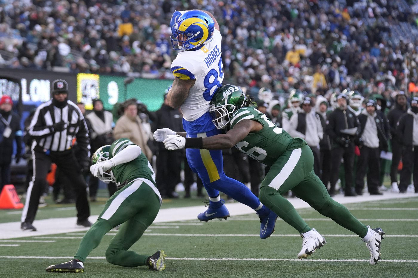 Stafford's TD pass to Higbee after Rodgers' turnover leads Rams past Jets 19-9 | iNFOnews.ca Stafford's TD pass to Higbee after Rodgers' turnover leads Rams past Jets 19-9 | iNFOnews.ca