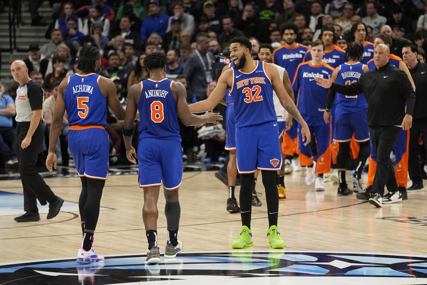 Towns relishes an enjoyable return to Minnesota, from the roar of the crowd to a blowout win | iNFOnews.ca Towns relishes an enjoyable return to Minnesota, from the roar of the crowd to a blowout win | iNFOnews.ca