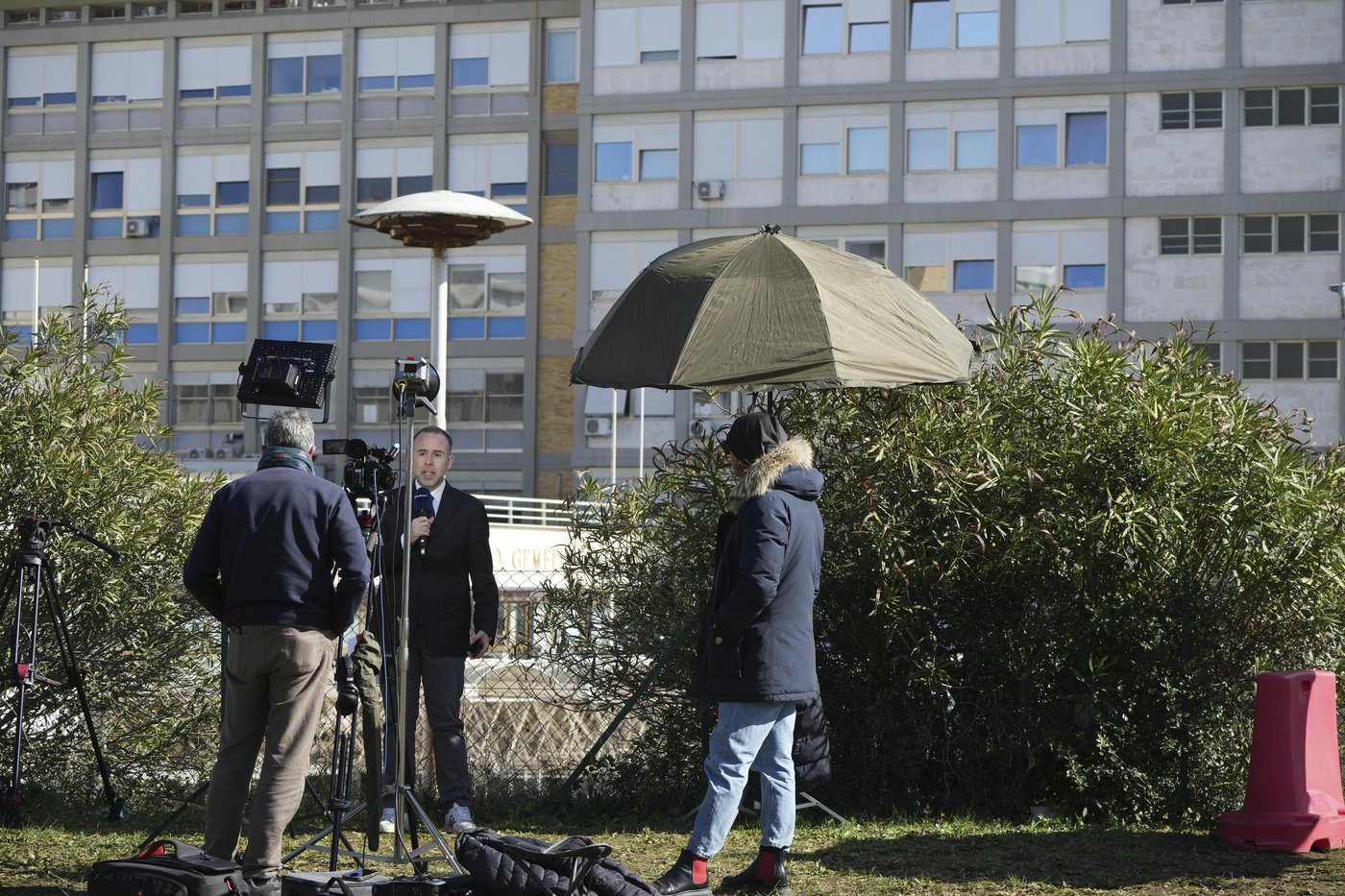 Pope is stable, followed Mass on television as he recovers from respiratory infection, Vatican says | iNFOnews.ca