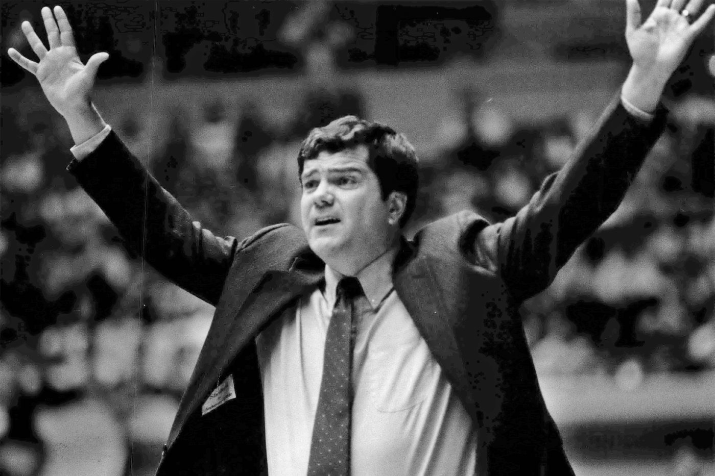 Kevin Mackey, who led Cleveland State to a historic NCAA upset over Indiana, dies at 80 | iNFOnews.ca