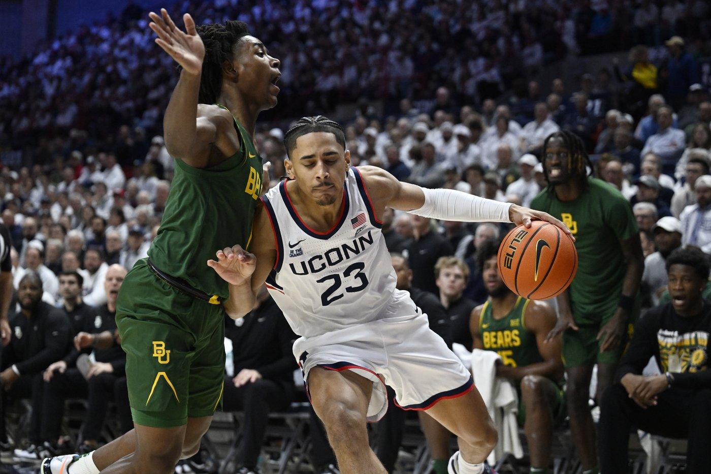 McNeeley scores 17 points as No. 25 UConn rallies to a 76-72 win over No. 15 Baylor | iNFOnews.ca