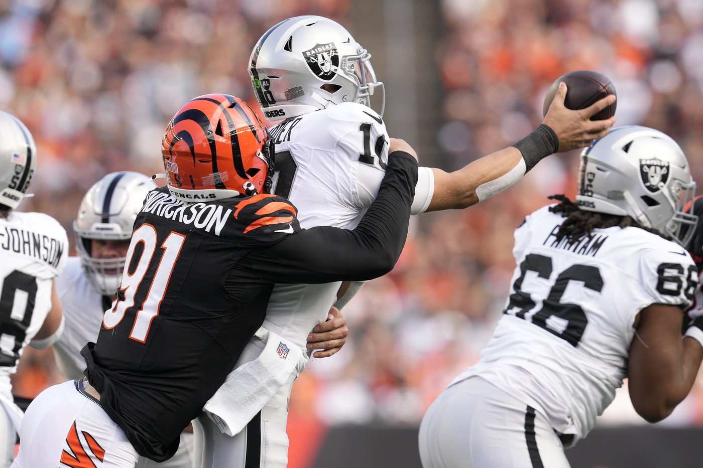Chargers out to continue dominant defensive run against Burrow, Bengals | iNFOnews.ca Chargers out to continue dominant defensive run against Burrow, Bengals | iNFOnews.ca