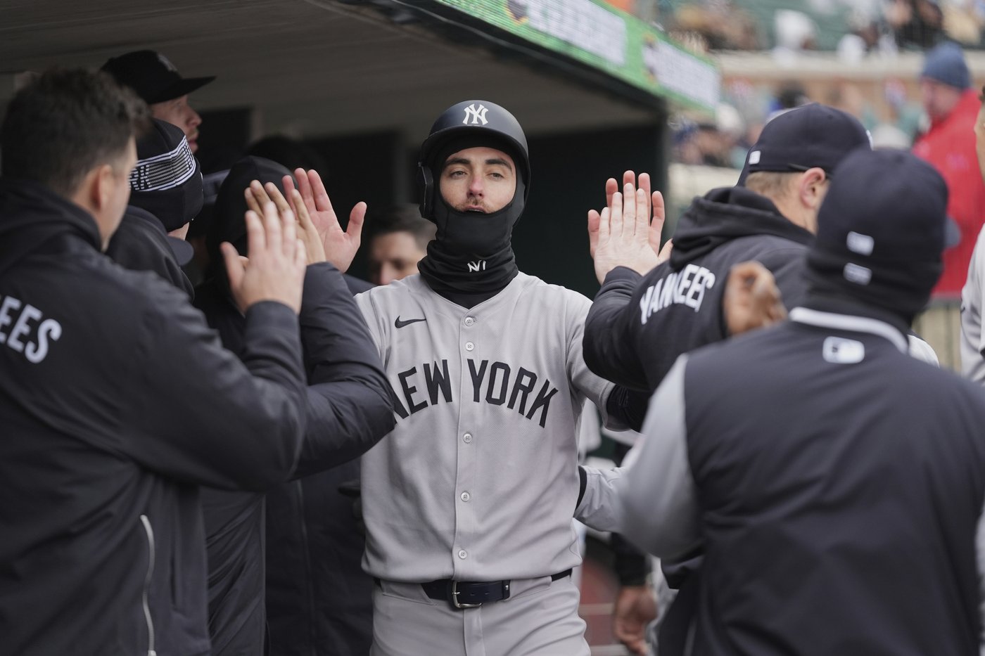 Yankees' Bellinger says he won't eat chicken wings for years after suspected case of food poisoning | iNFOnews.ca