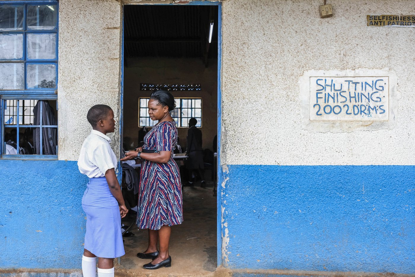 Parents in Africa struggle with unpredictable school fees that force children to drop out | iNFOnews.ca