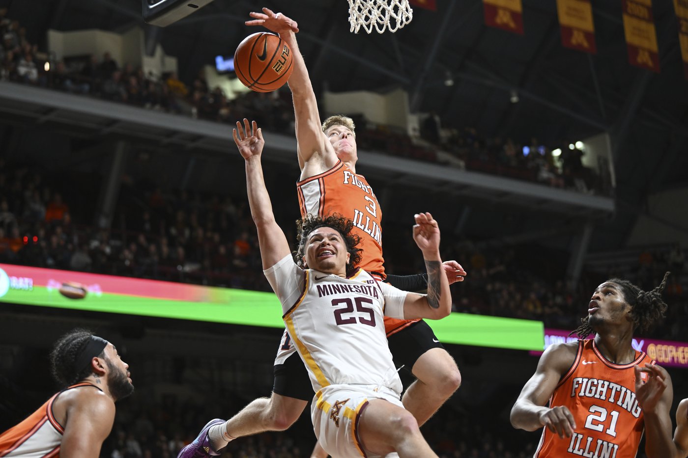 Will Riley and Kasparas Jakucionis key resurgence for No. 23 Illinois in 95-74 romp past Minnesota | iNFOnews.ca