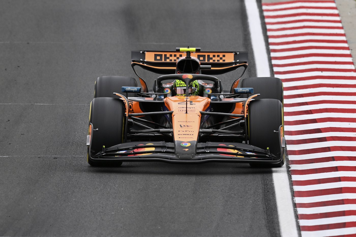 Lando Norris holds off McLaren teammate Oscar Piastri to win F1's Hungarian Grand Prix | iNFOnews.ca Lando Norris holds off McLaren teammate Oscar Piastri to win F1's Hungarian Grand Prix | iNFOnews.ca