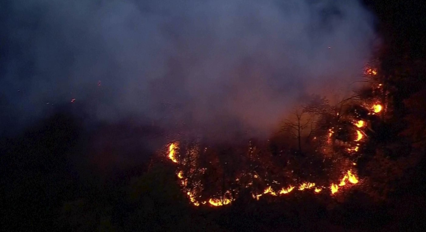 2 charged with setting some Northeast wildfires amid New Jersey drought warning and blazes out West | iNFOnews.ca 2 charged with setting some Northeast wildfires amid New Jersey drought warning and blazes out West | iNFOnews.ca