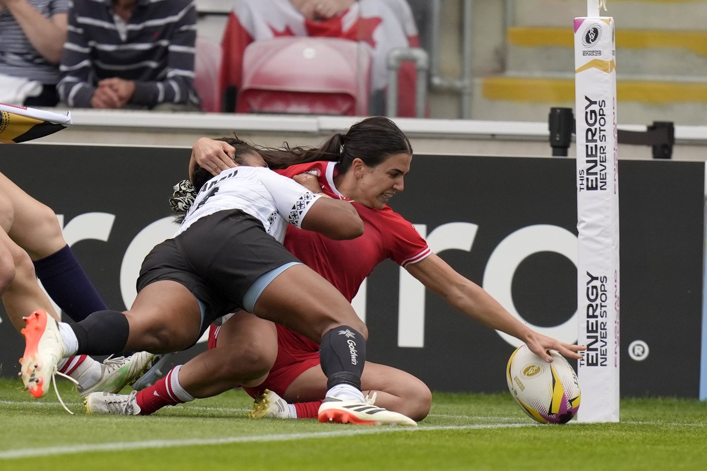 Canada's Schell scores 6 tries and Scotland thumps Wales in Women's Rugby World Cup | iNFOnews.ca Canada's Schell scores 6 tries and Scotland thumps Wales in Women's Rugby World Cup | iNFOnews.ca