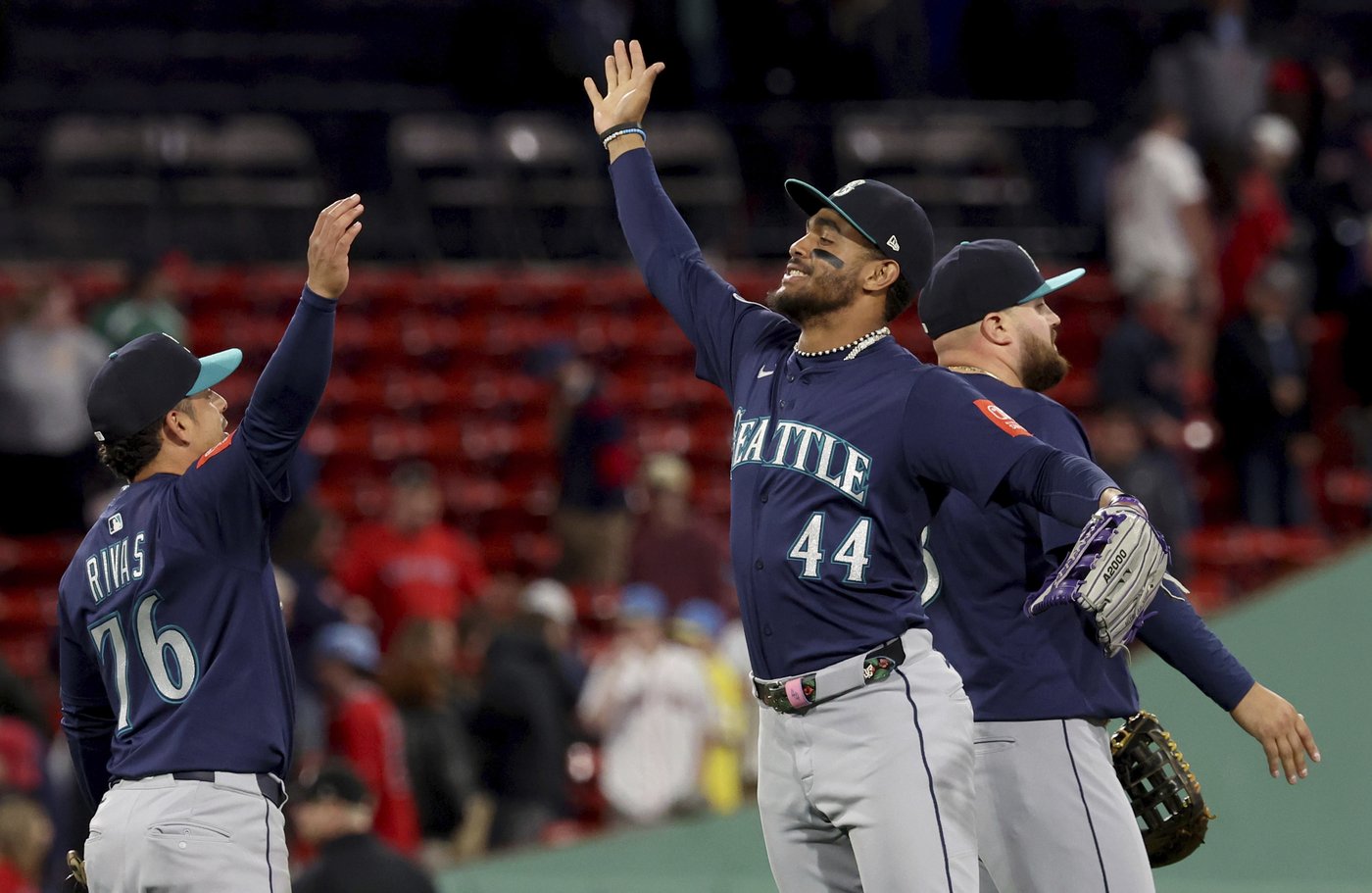 Emerson Hancock's 7 Ks, Crawford's HR, 4 RBIs help Mariners beat Red Sox 8-5 | iNFOnews.ca