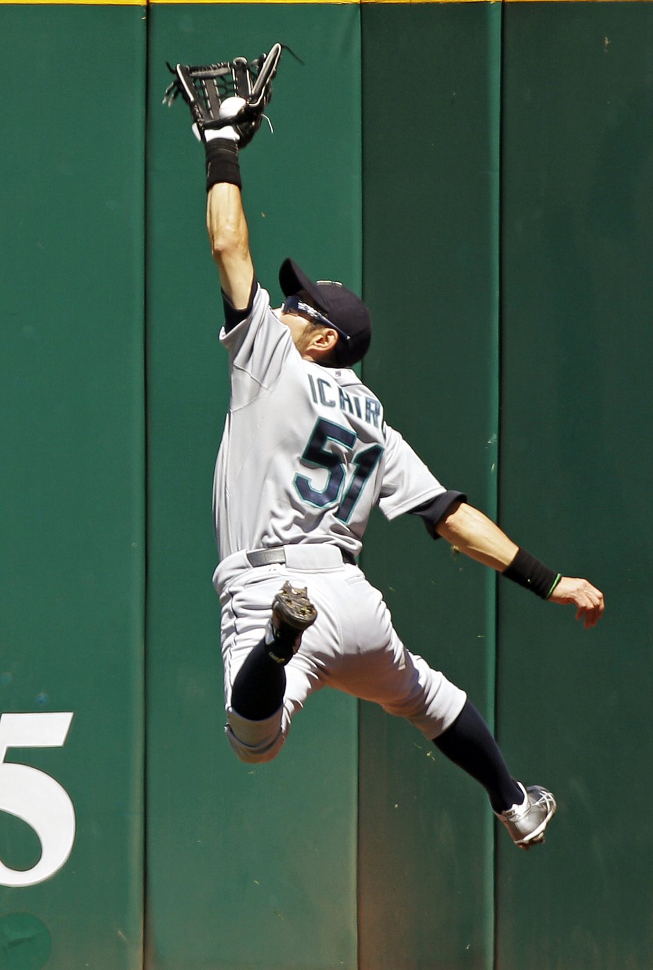 Ichiro is about to get his Hall of Fame moment. For Japan, he's more than just a baseball star | iNFOnews.ca Ichiro is about to get his Hall of Fame moment. For Japan, he's more than just a baseball star | iNFOnews.ca