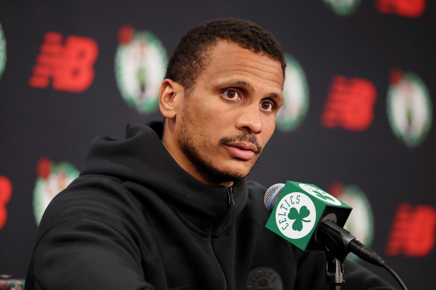 Celtics coach Joe Mazzulla and his staff played reporters in a pickup game. It went as expected | iNFOnews.ca Celtics coach Joe Mazzulla and his staff played reporters in a pickup game. It went as expected | iNFOnews.ca