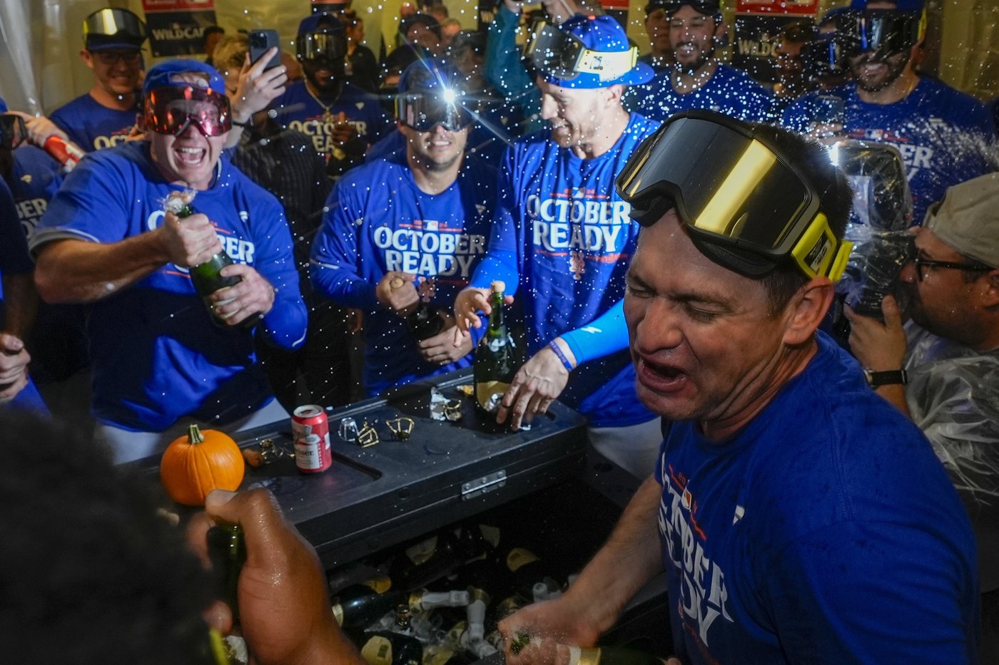 Pete Alonso's playoff pumpkin spices up string of good-luck charms for Mets ahead of NLDS | iNFOnews.ca Pete Alonso's playoff pumpkin spices up string of good-luck charms for Mets ahead of NLDS | iNFOnews.ca