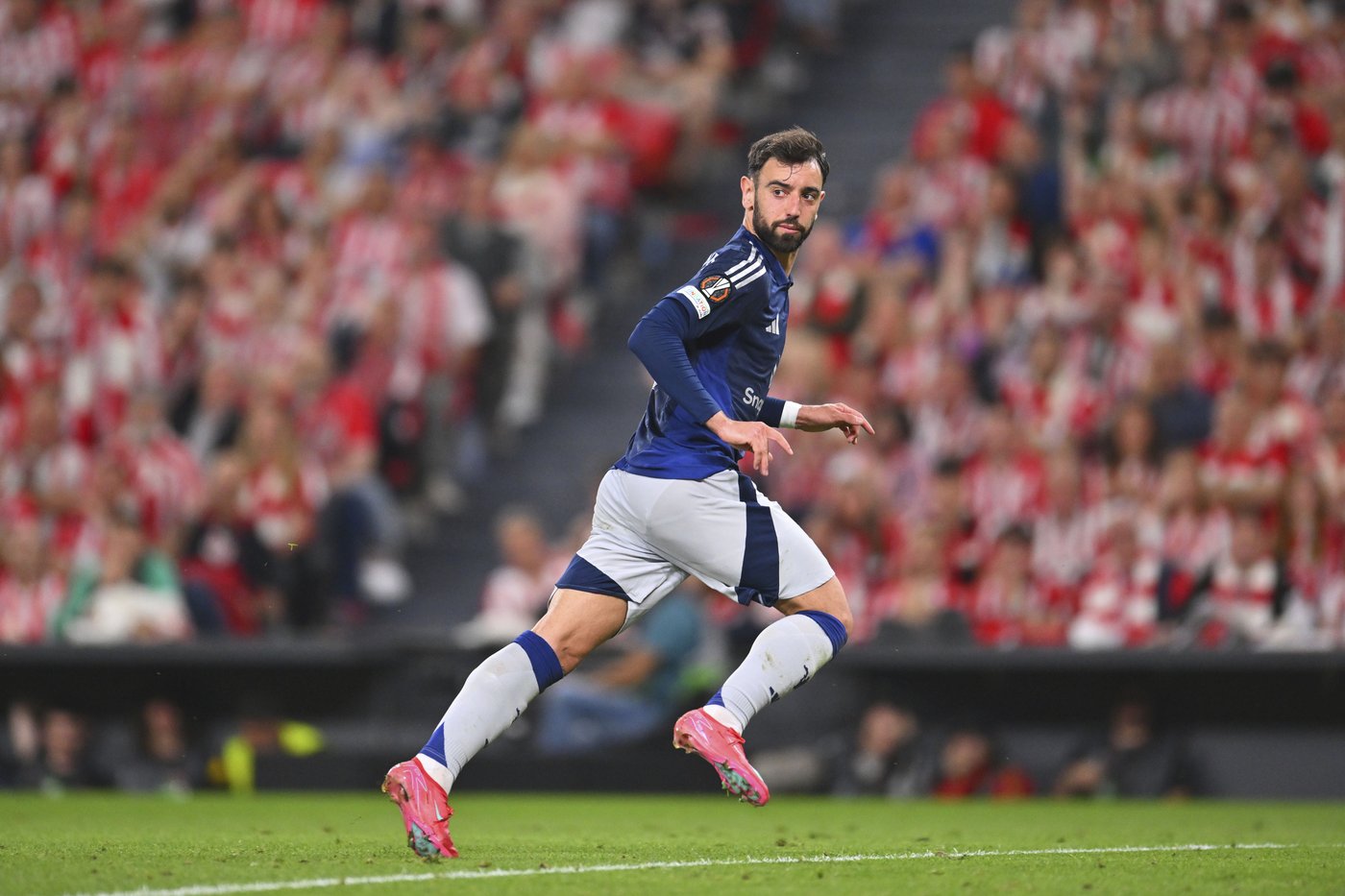 Man United and Tottenham take commanding leads in the Europa League semifinals | iNFOnews.ca