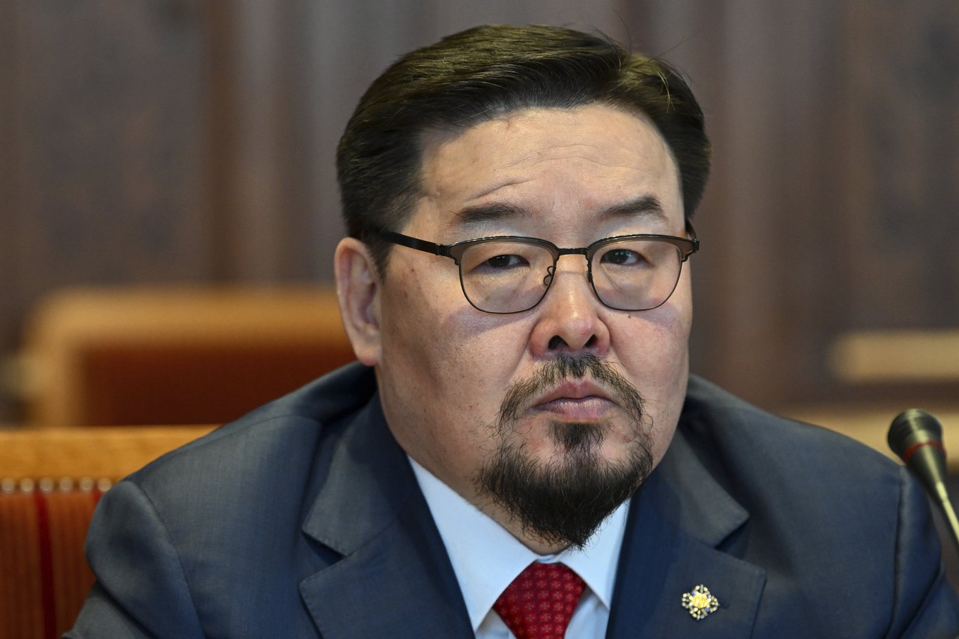 Mongolia gets a new prime minister who pledged to address the economic demands of protesters | iNFOnews.ca