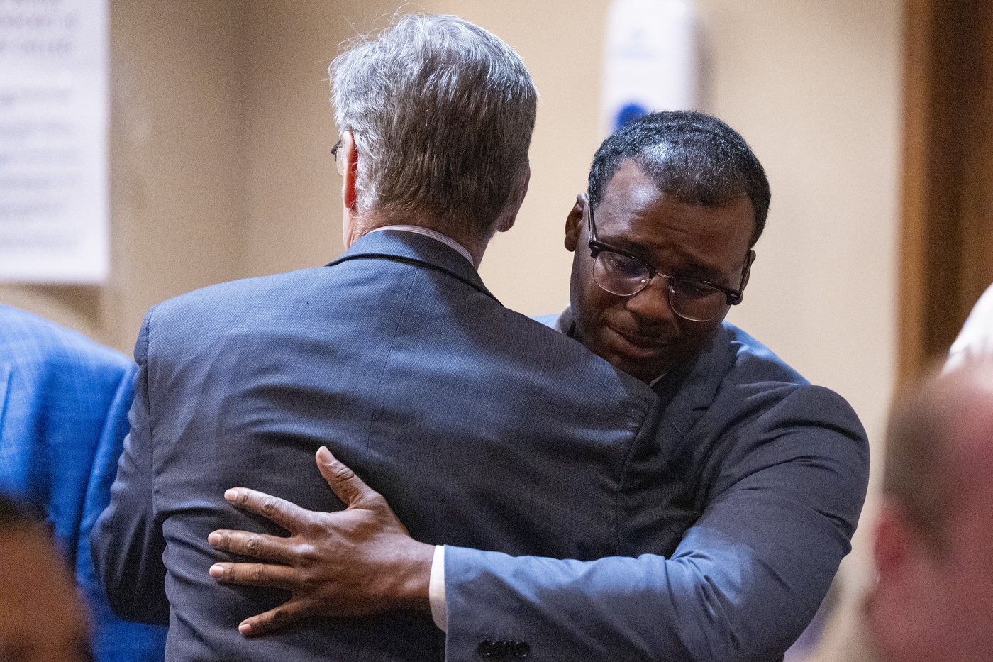 3 former Memphis officers acquitted in fatal beating of Tyre Nichols after he fled a traffic stop | iNFOnews.ca