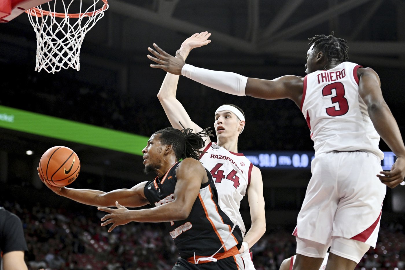 Adou Thiero scores 23 points as No. 20 Arkansas beats Pacific 91-72 | iNFOnews.ca Adou Thiero scores 23 points as No. 20 Arkansas beats Pacific 91-72 | iNFOnews.ca