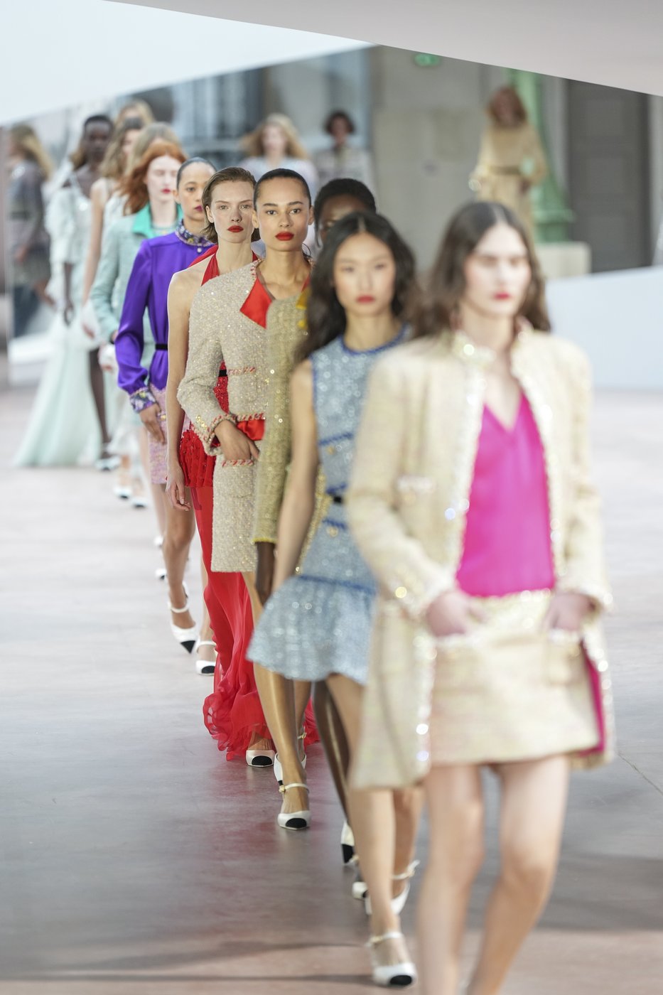 Chanel stuns with color, and Kylie Jenner, in Paris couture show | iNFOnews.ca