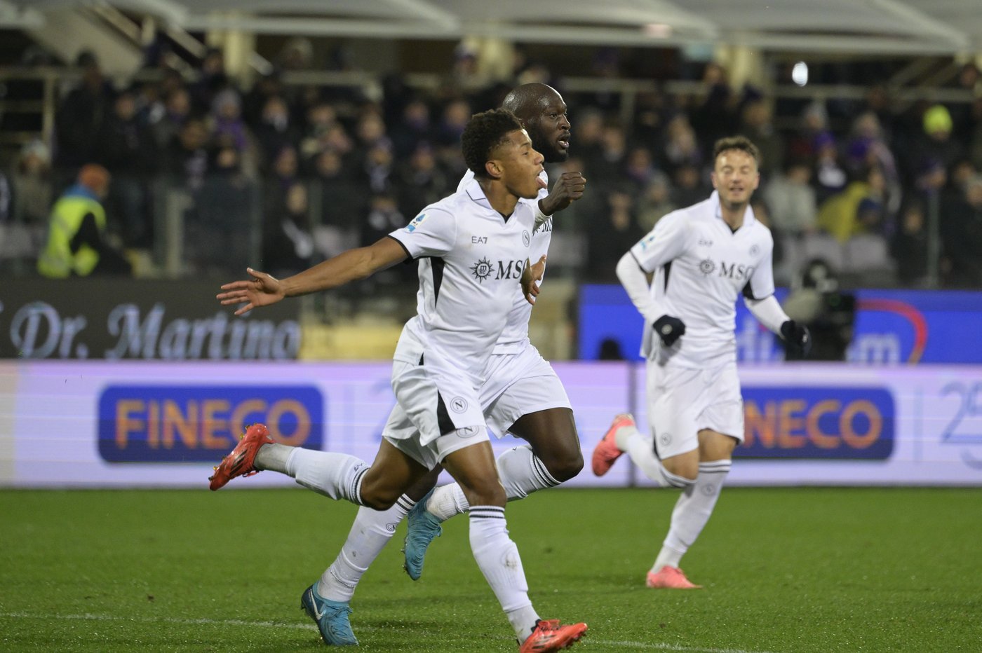 Napoli moves 3 points clear atop Serie A after win at Fiorentina | iNFOnews.ca Napoli moves 3 points clear atop Serie A after win at Fiorentina | iNFOnews.ca