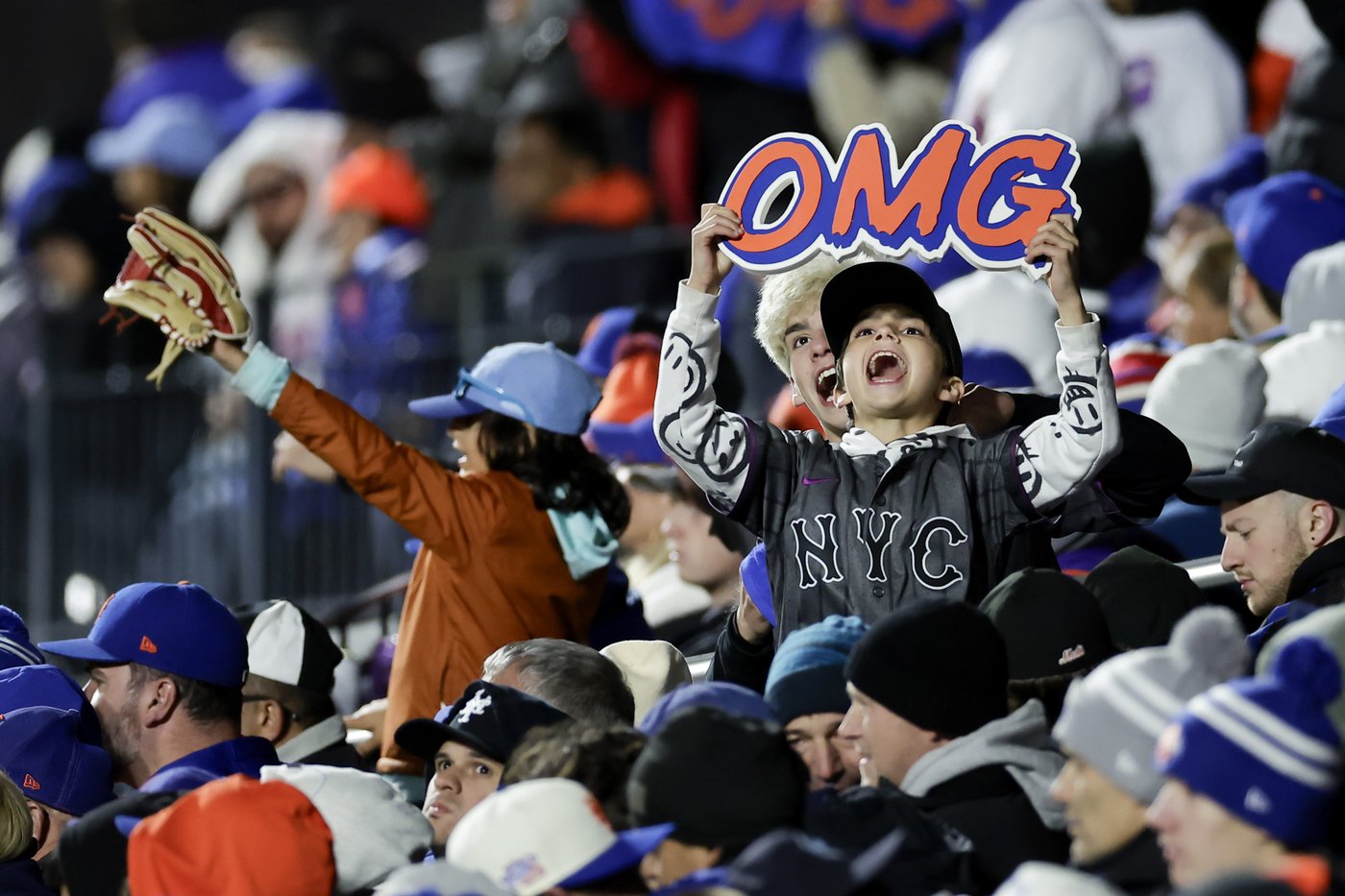 Shohei Ohtani homers as the Dodgers rout the Mets 8-0 for a 2-1 lead in the NLCS | iNFOnews.ca