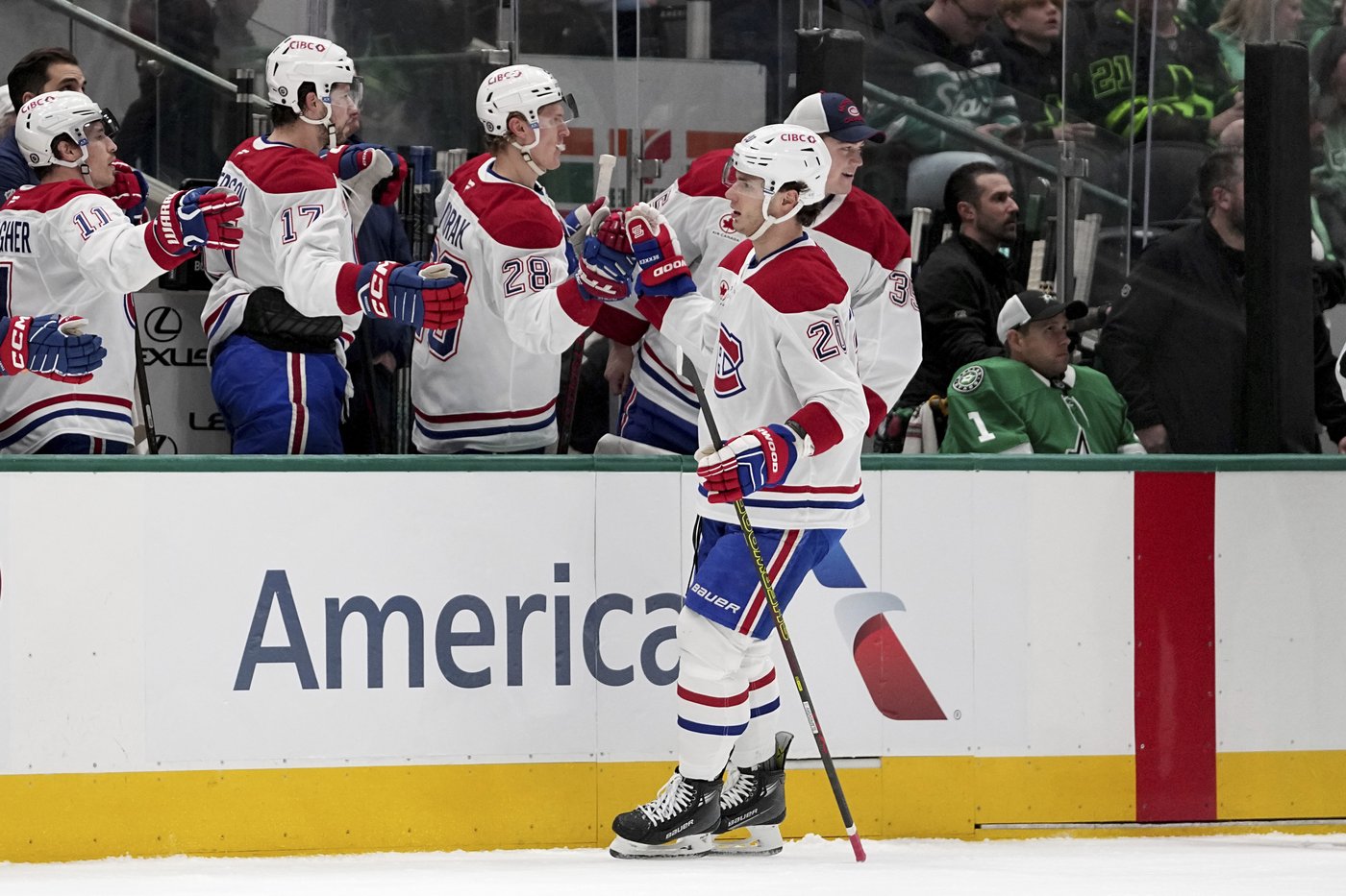 Newhook, Dobes propel surging Montreal Canadiens to 3-1 win over Dallas Stars | iNFOnews.ca Newhook, Dobes propel surging Montreal Canadiens to 3-1 win over Dallas Stars | iNFOnews.ca