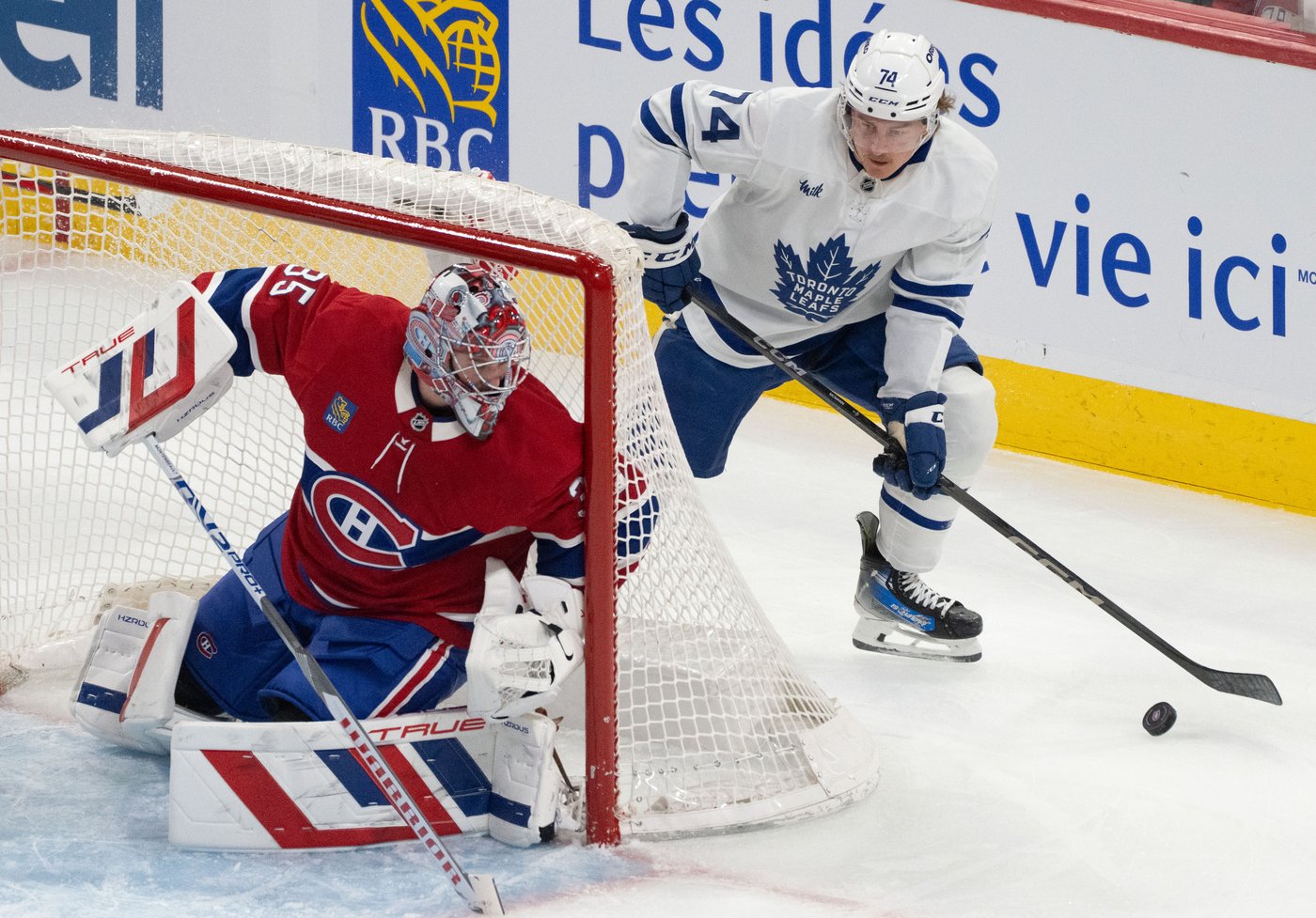 Leafs rally from three down to whip Canadiens 7-3 | iNFOnews.ca Leafs rally from three down to whip Canadiens 7-3 | iNFOnews.ca
