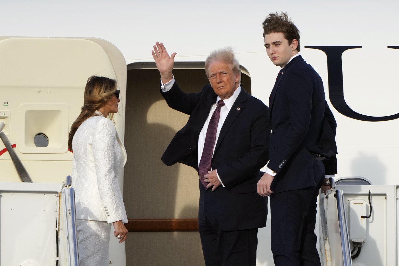Trump's family circle has a different look as he returns to the White House | iNFOnews.ca