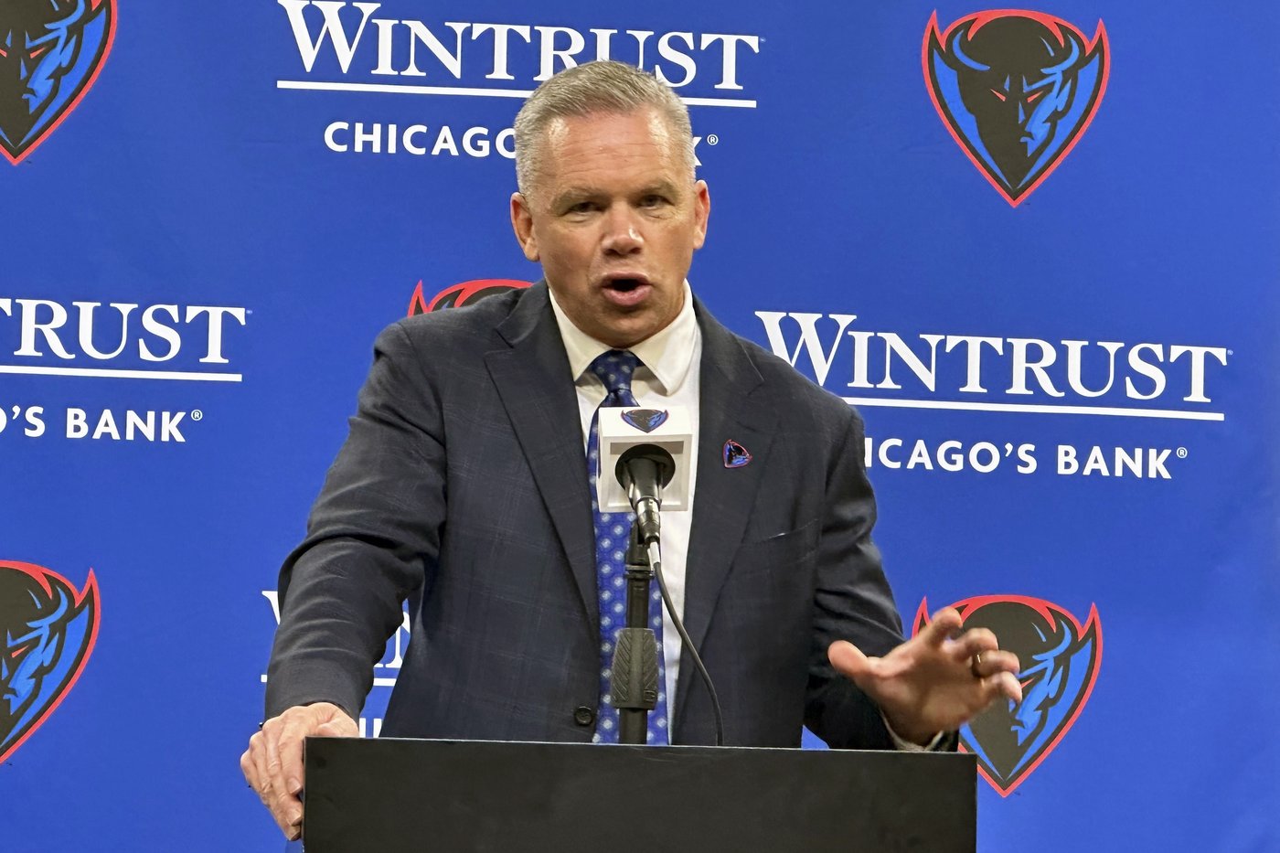 DePaul hopes to chart different course with new coach Chris Holtmann and overhauled roster | iNFOnews.ca