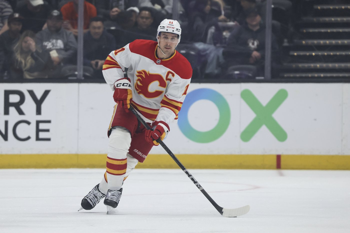 Flames sign captain Mikael Backlund to two-year contract extension | iNFOnews.ca Flames sign captain Mikael Backlund to two-year contract extension | iNFOnews.ca