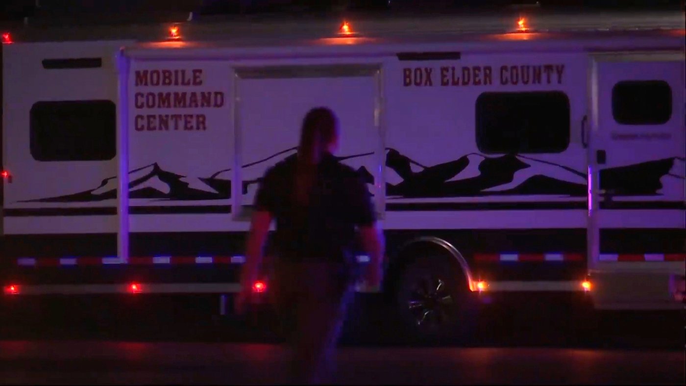 2 officers killed and a third is wounded in a Utah shooting, authorities say | iNFOnews.ca 2 officers killed and a third is wounded in a Utah shooting, authorities say | iNFOnews.ca