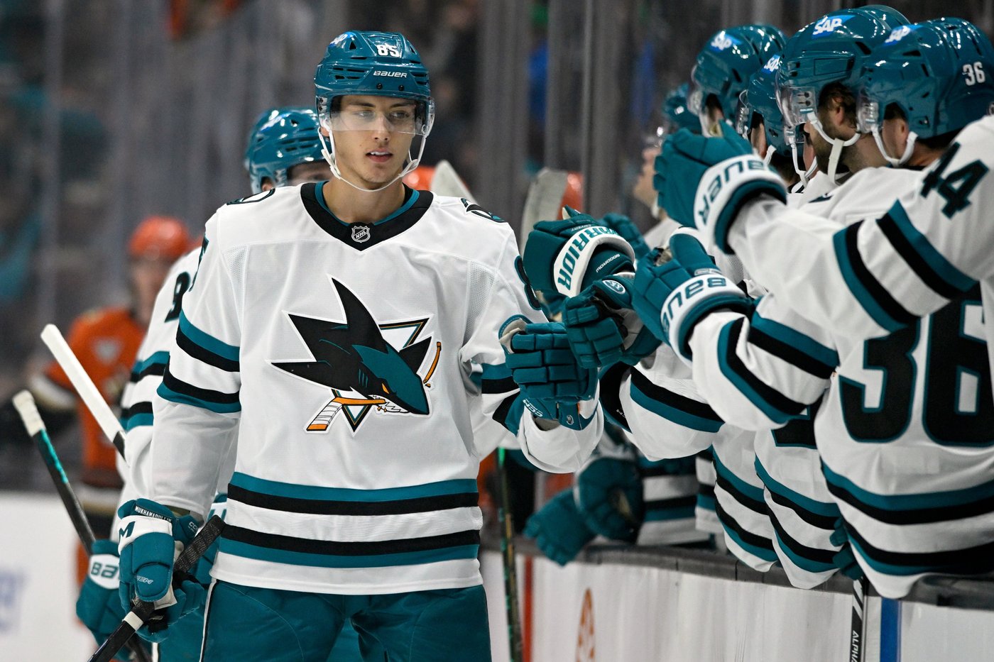 Sharks re-sign defenseman Shakir Mukhamadullin to a 1-year, $1M contract | iNFOnews.ca Sharks re-sign defenseman Shakir Mukhamadullin to a 1-year, $1M contract | iNFOnews.ca