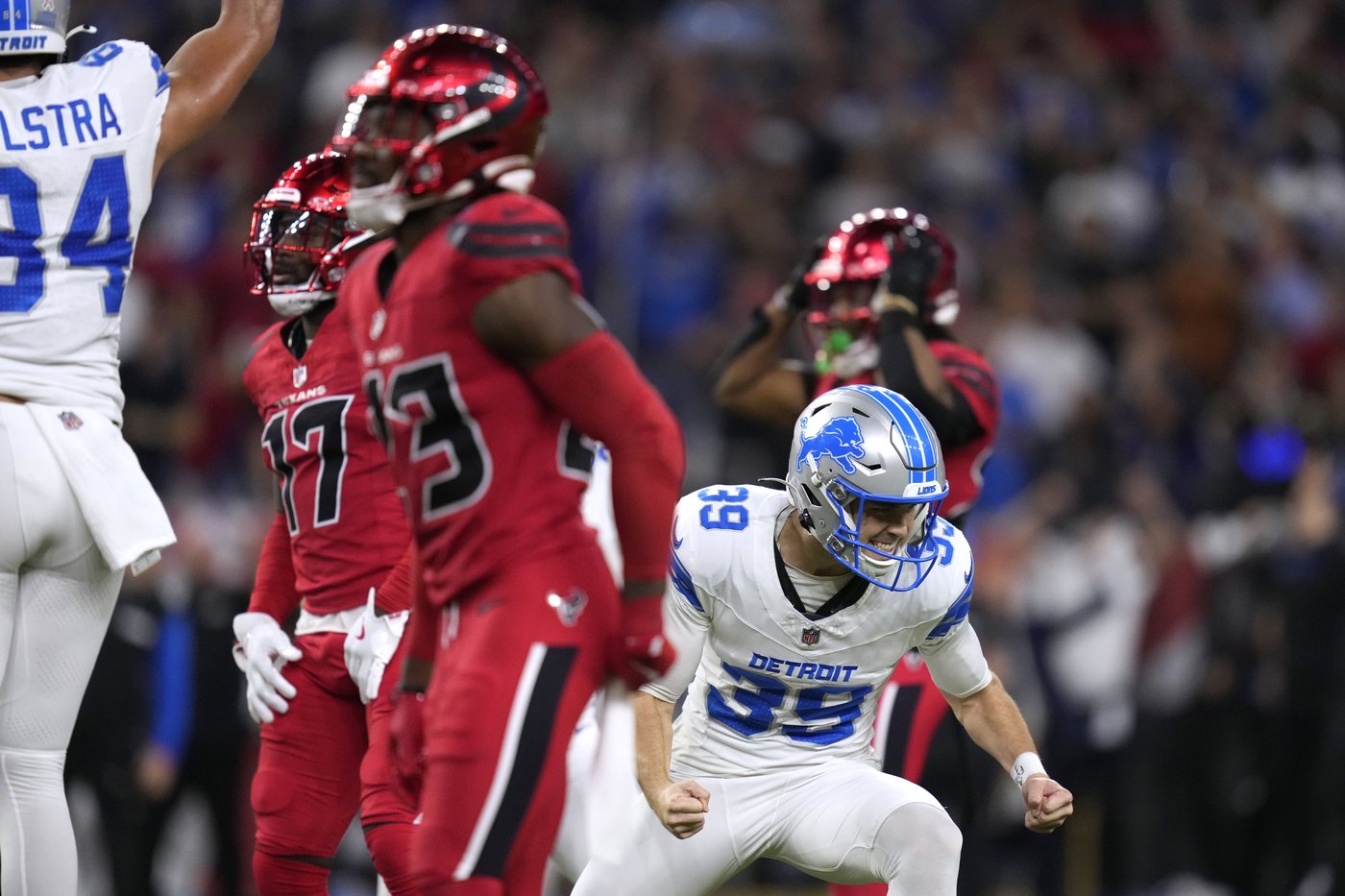 Coach Dan Campbell still amazed at Lions comeback to beat Texans on Sunday night | iNFOnews.ca Coach Dan Campbell still amazed at Lions comeback to beat Texans on Sunday night | iNFOnews.ca