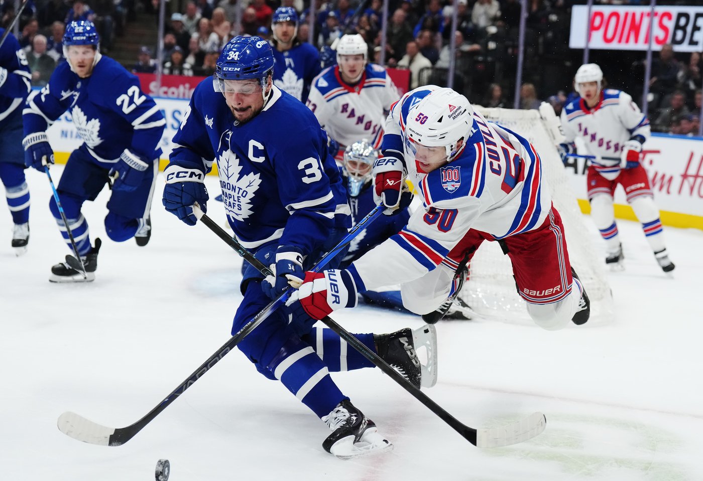 Anthony Stolarz shines, including without his mask, for Maple Leafs in 2-1 OT victory | iNFOnews.ca