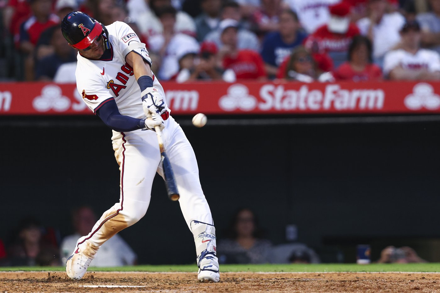 Mike Trout homers, drives in 4 runs in Angels' 10-5 victory over the Diamondbacks | iNFOnews.ca Mike Trout homers, drives in 4 runs in Angels' 10-5 victory over the Diamondbacks | iNFOnews.ca