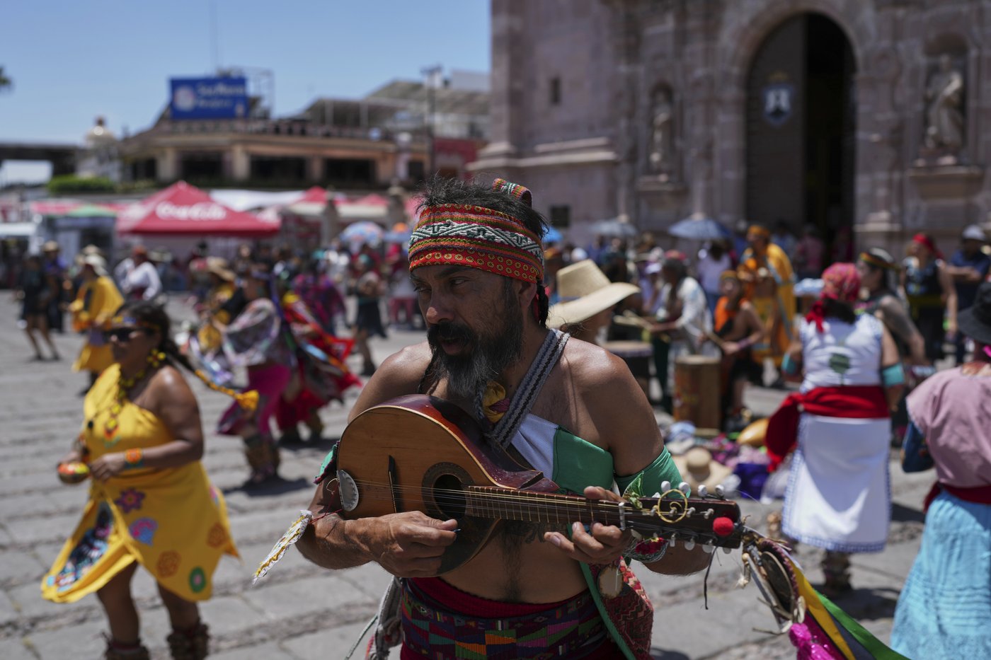 Thousands flock to central Mexico to celebrate Saint Mark's Day | iNFOnews.ca