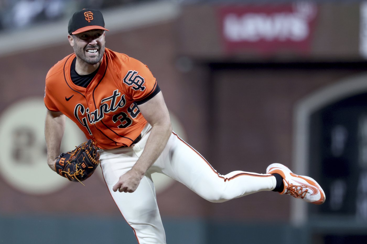 Robbie Ray's gem leads the Giants over the Rockies 4-0 | iNFOnews.ca Robbie Ray's gem leads the Giants over the Rockies 4-0 | iNFOnews.ca