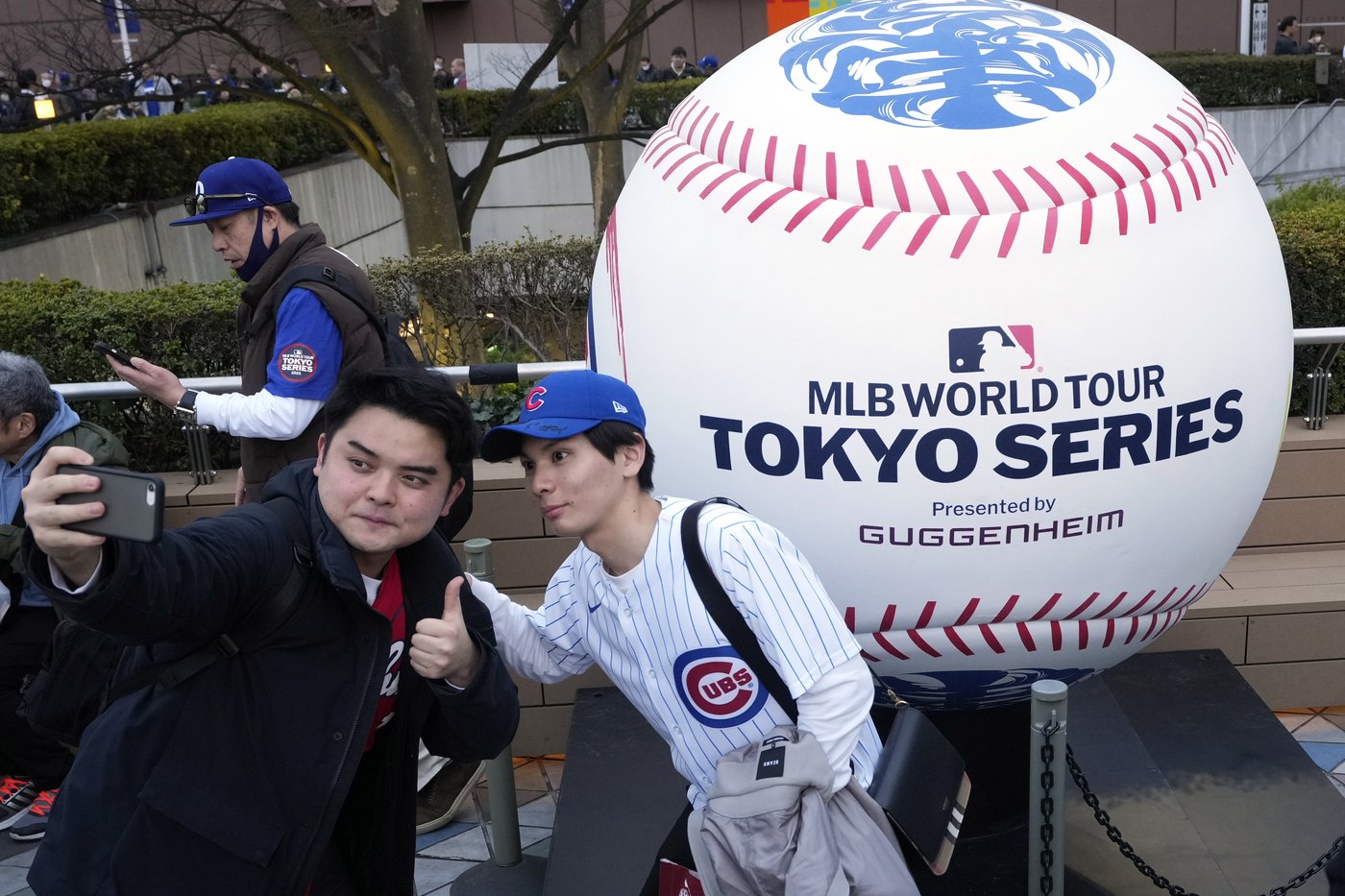 Ohtani and the Dodgers keep the Cubs and their rich history in the shadows in Japan | iNFOnews.ca