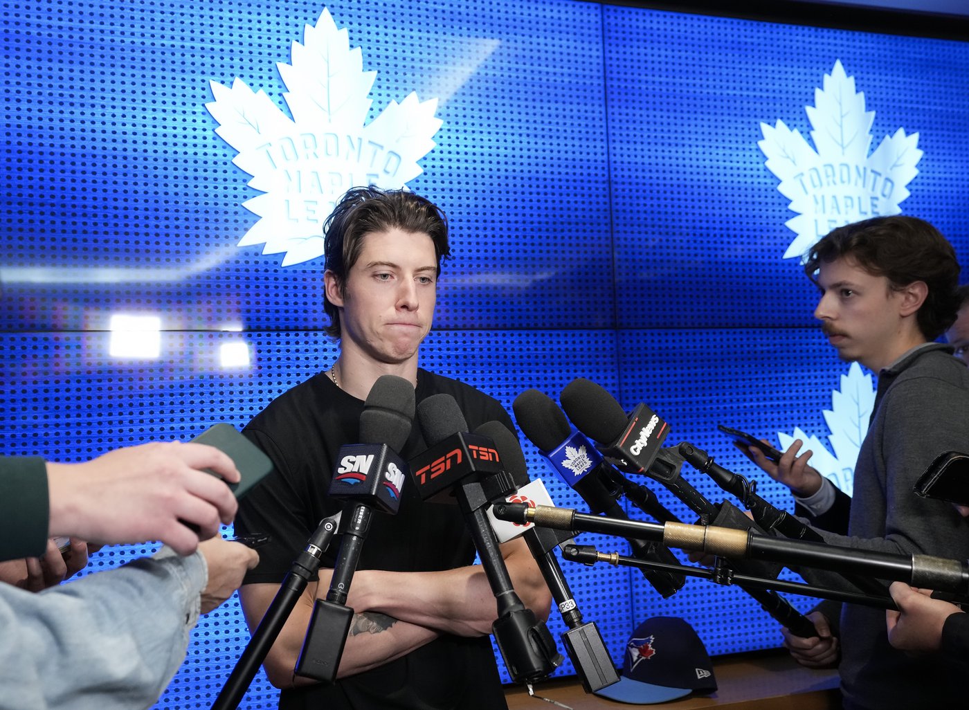 Maple Leafs talk pressure of Toronto market: 'An incredible place to play' | iNFOnews.ca