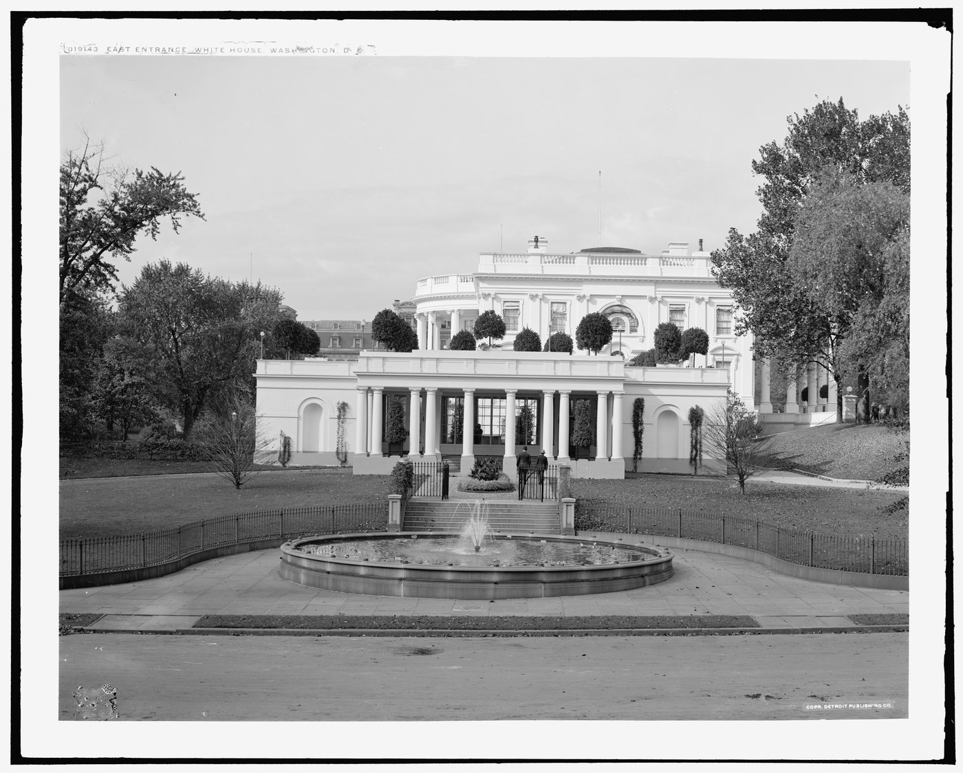 Photos of the White House's East Wing, then and now | iNFOnews.ca