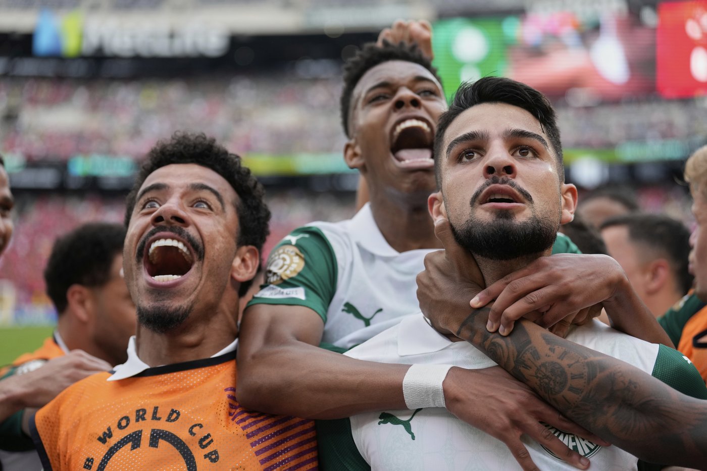 Palmeiras benefits from own goal, López scores for 2-0 defeat of Al-Ahly in Club World Cup | iNFOnews.ca