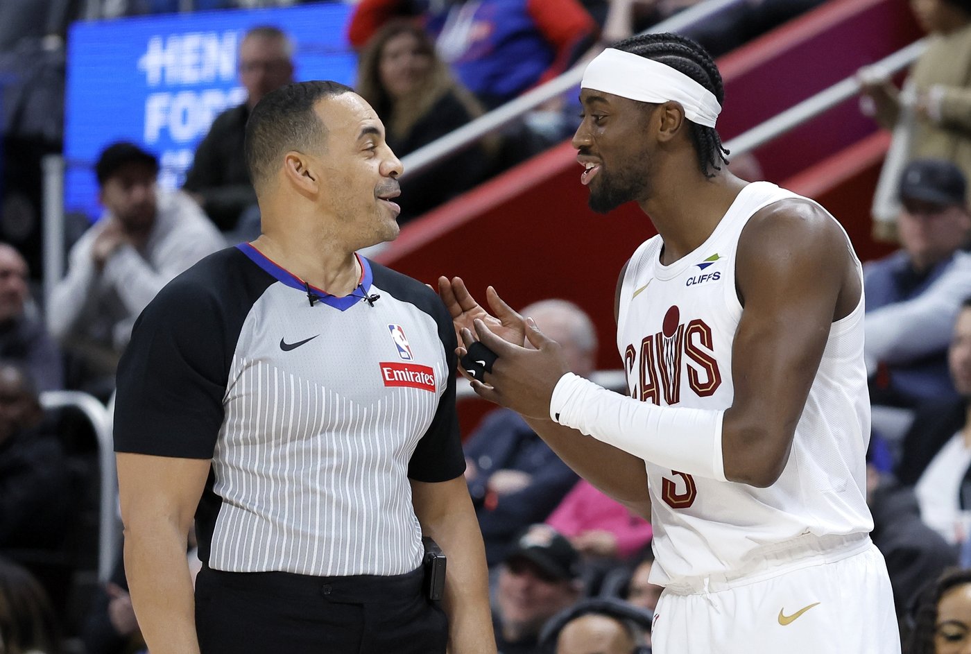 Garland's deep buzzer-beating 3-pointer gives Cavs 118-115 win over Pistons | iNFOnews.ca Garland's deep buzzer-beating 3-pointer gives Cavs 118-115 win over Pistons | iNFOnews.ca