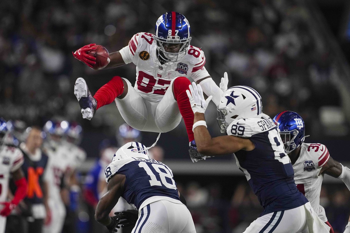 Overshown's flashy pick-6 boosts Cowboys in 27-20 Thanksgiving win over Giants | iNFOnews.ca Overshown's flashy pick-6 boosts Cowboys in 27-20 Thanksgiving win over Giants | iNFOnews.ca