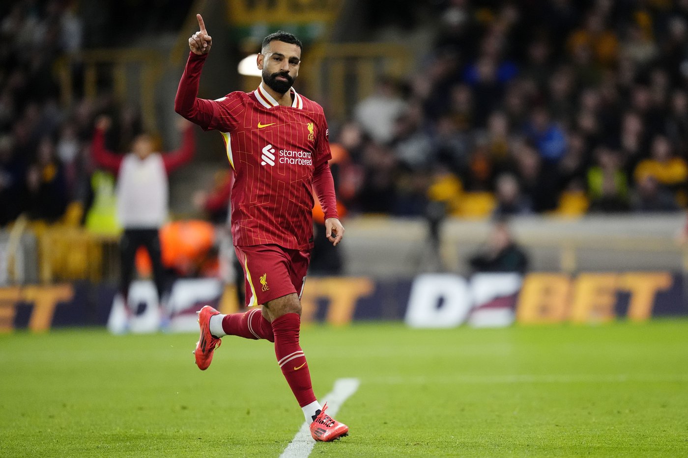 Palmer nets 4 first-half goals, Haaland kept scoreless and Liverpool goes top of the Premier League | iNFOnews.ca Palmer nets 4 first-half goals, Haaland kept scoreless and Liverpool goes top of the Premier League | iNFOnews.ca