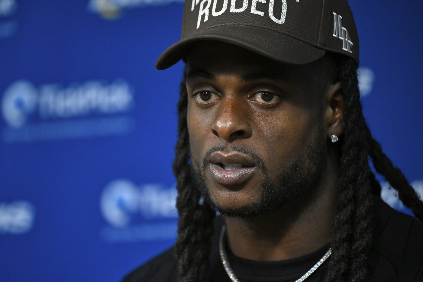 WR Davante Adams, RT Rob Havenstein sit out Rams' practice with what McVay says are minor injuries | iNFOnews.ca WR Davante Adams, RT Rob Havenstein sit out Rams' practice with what McVay says are minor injuries | iNFOnews.ca