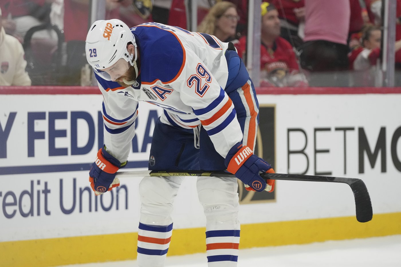 Connor McDavid and the Oilers see season end with 2nd straight Stanley Cup Final loss at Florida | iNFOnews.ca Connor McDavid and the Oilers see season end with 2nd straight Stanley Cup Final loss at Florida | iNFOnews.ca