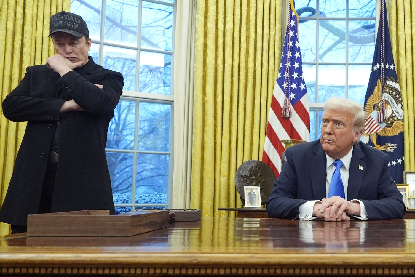 White House bars AP reporter from Oval Office because of AP style policy on 'Gulf of America' | iNFOnews.ca