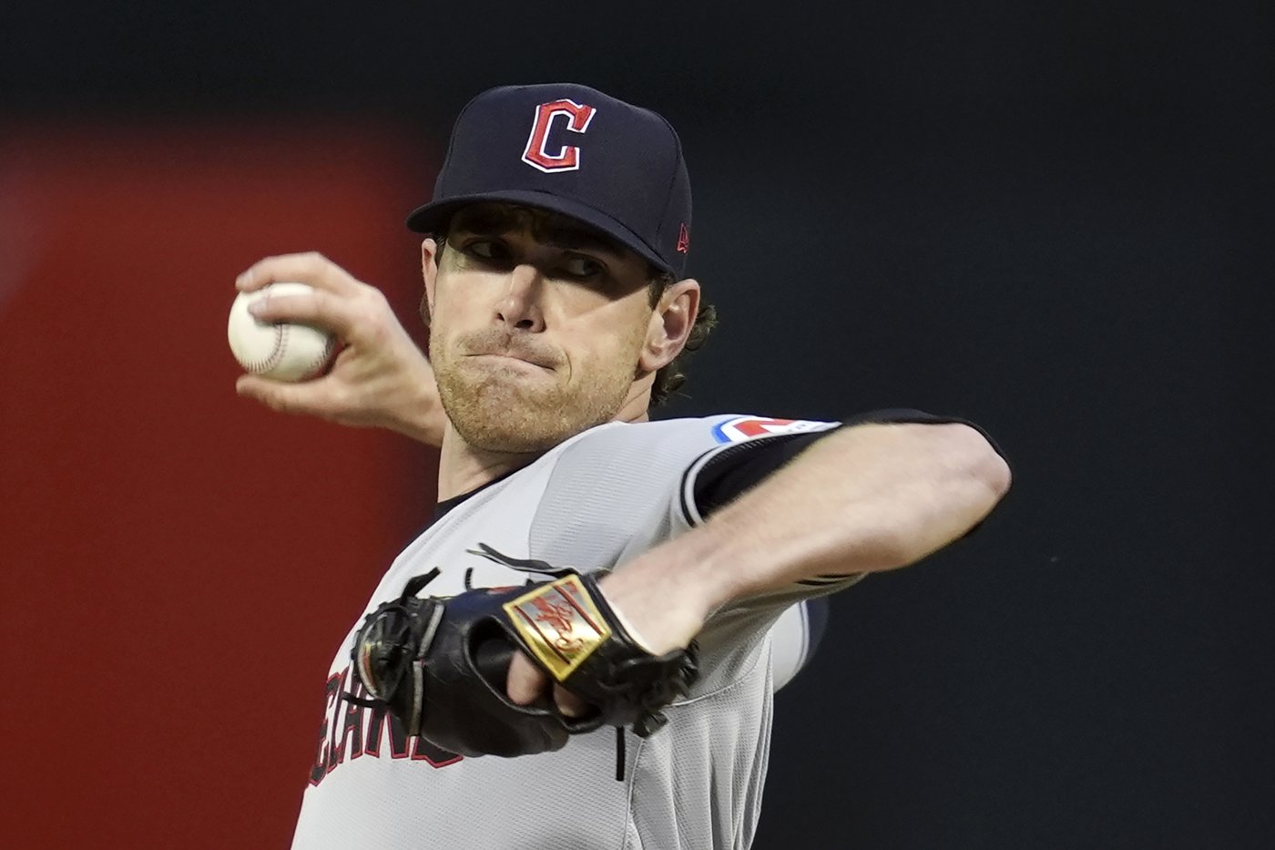 Shane Bieber says bonds led to re-signing with Guardians after he missed '24 following elbow surgery | iNFOnews.ca Shane Bieber says bonds led to re-signing with Guardians after he missed '24 following elbow surgery | iNFOnews.ca