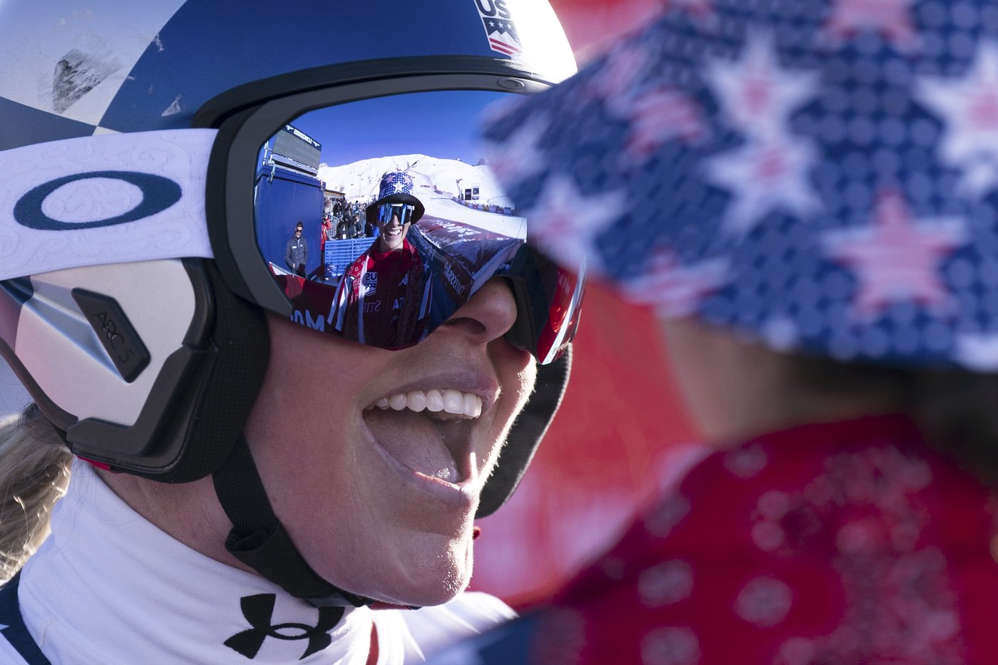 Lindsey Vonn takes a low-risk approach, 14th in her return to World Cup skiing at age 40 | iNFOnews.ca