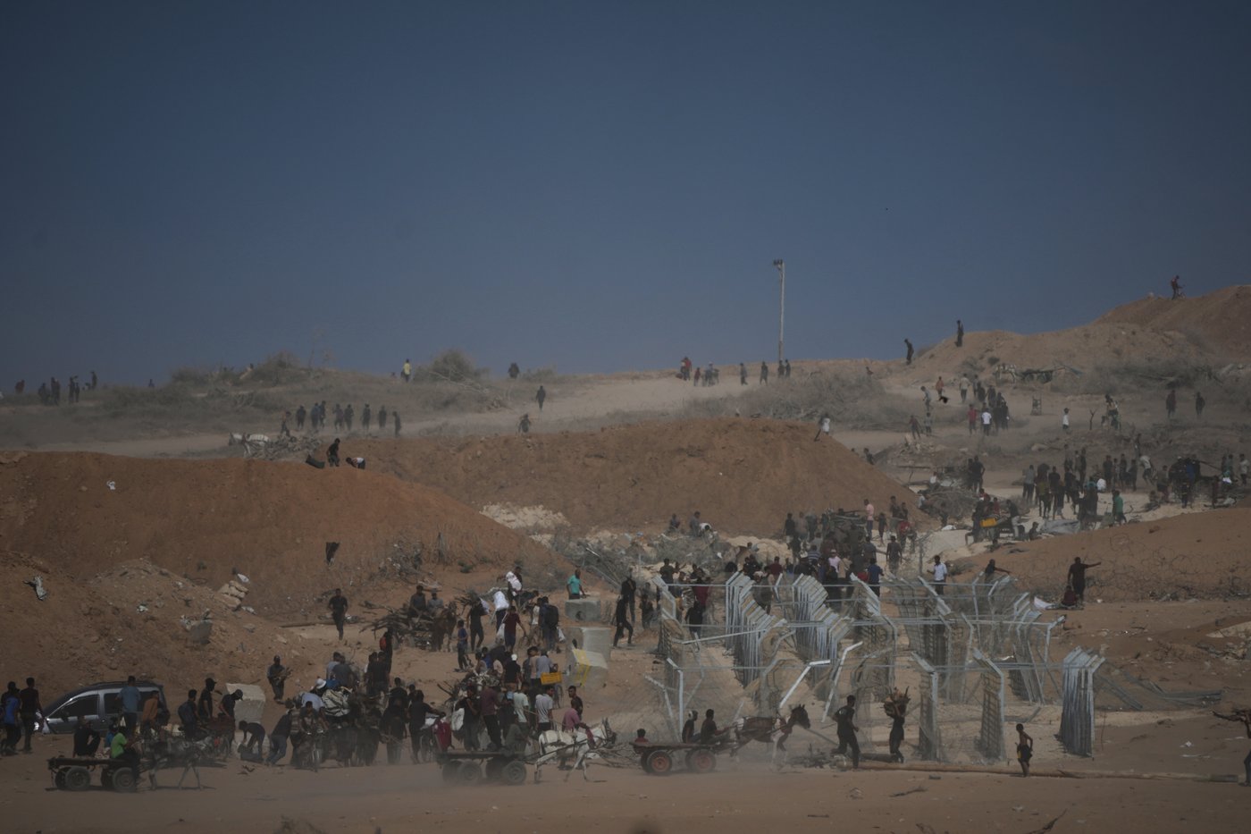 Officials say food sites run by controversial US-Israeli-backed group in Gaza are being shut down | iNFOnews.ca Officials say food sites run by controversial US-Israeli-backed group in Gaza are being shut down | iNFOnews.ca