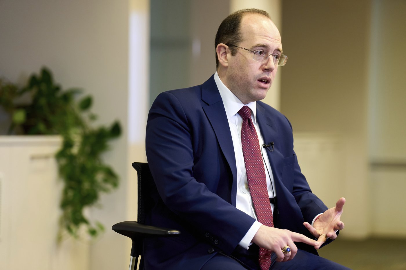 Former Jan. 6 prosecutor warns Trump's pardons could encourage future political violence | iNFOnews.ca